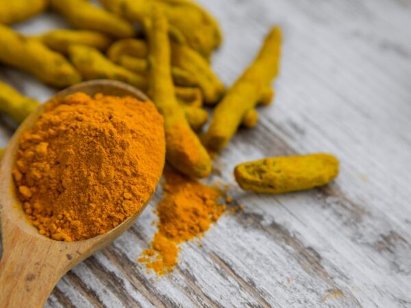 Photo anti-inflammatory diet with turmeric